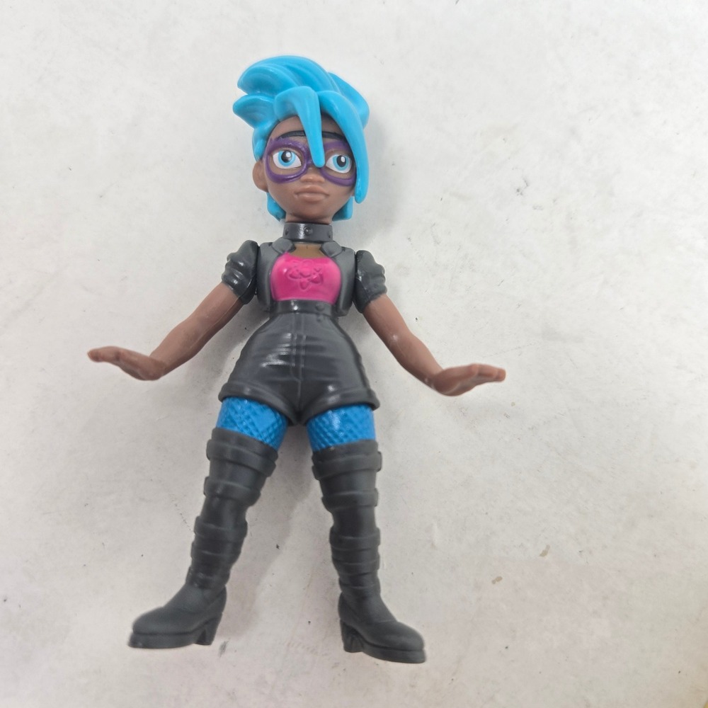 Paw Patrol The Mighty Movie Victoria Vance Action Figure Blue Hair Villain Toy